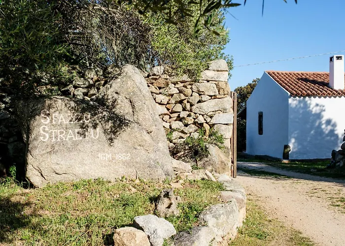 Villa Stazzu Straetu Antico Stazzo Gallurese Con Vista Sul Golfo Di Olbia